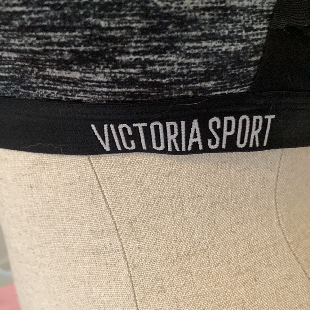 Sports bra - Picture 2 of 6